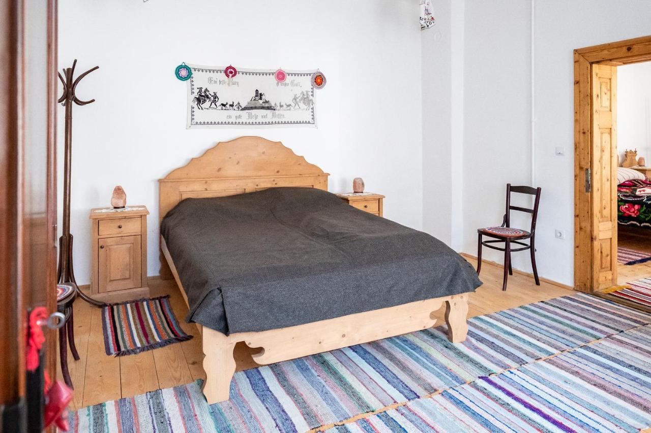 Villa Rihuini Eco Wine House Transylvania Richisu Buitenkant foto