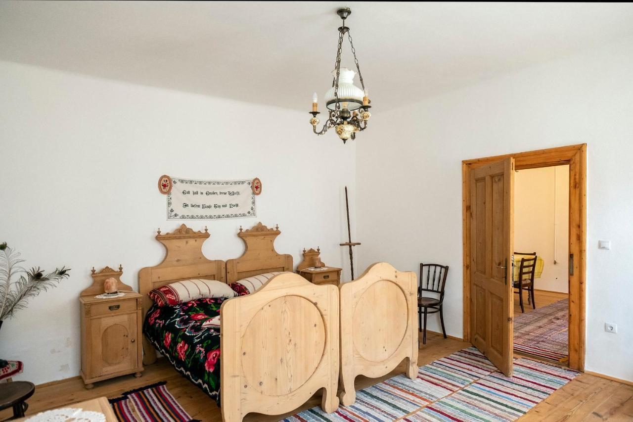 Villa Rihuini Eco Wine House Transylvania Richisu Buitenkant foto