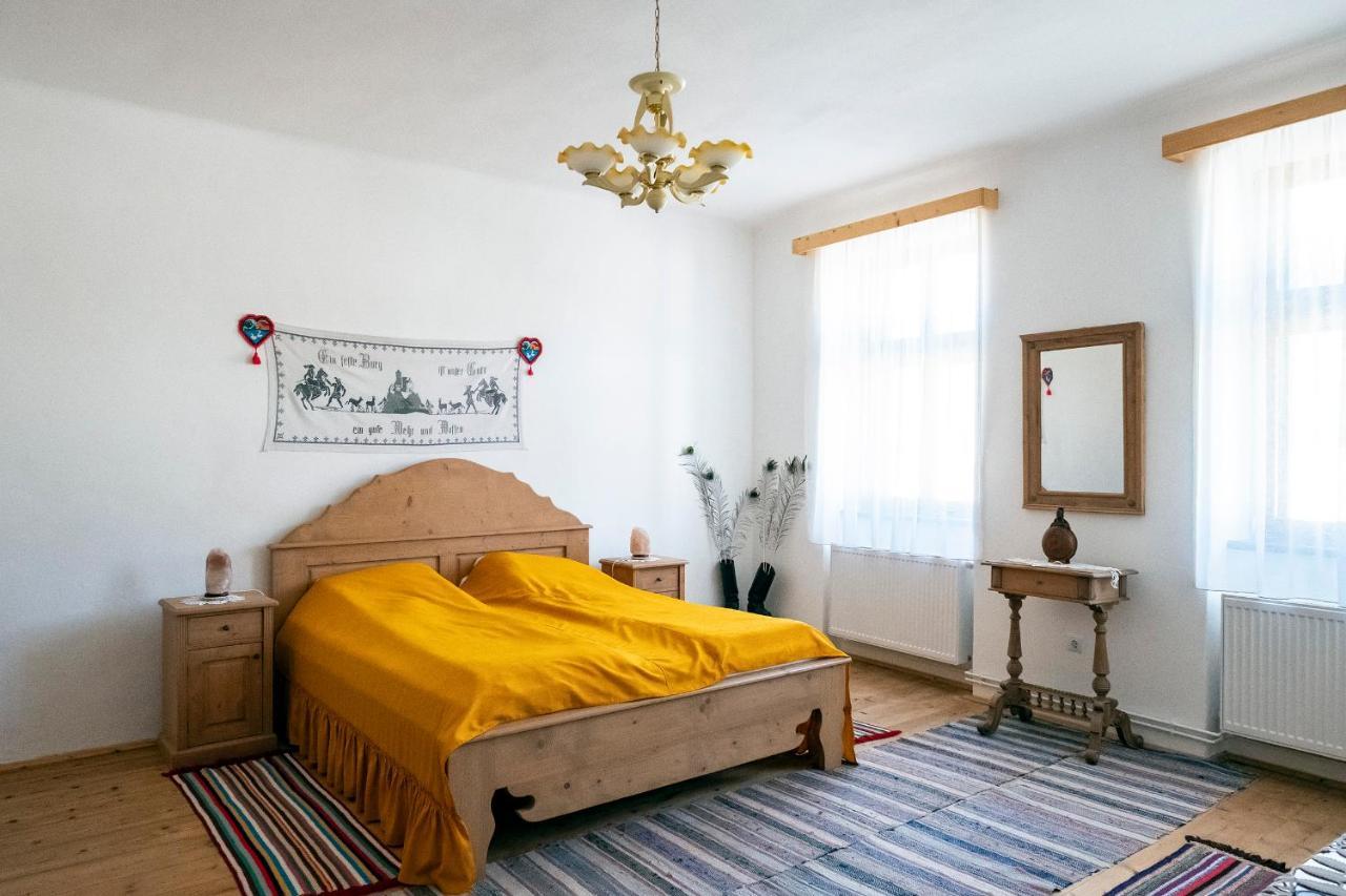 Villa Rihuini Eco Wine House Transylvania Richisu Buitenkant foto
