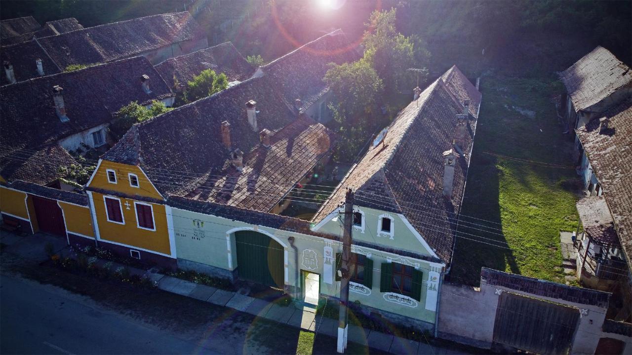 Villa Rihuini Eco Wine House Transylvania Richisu Buitenkant foto